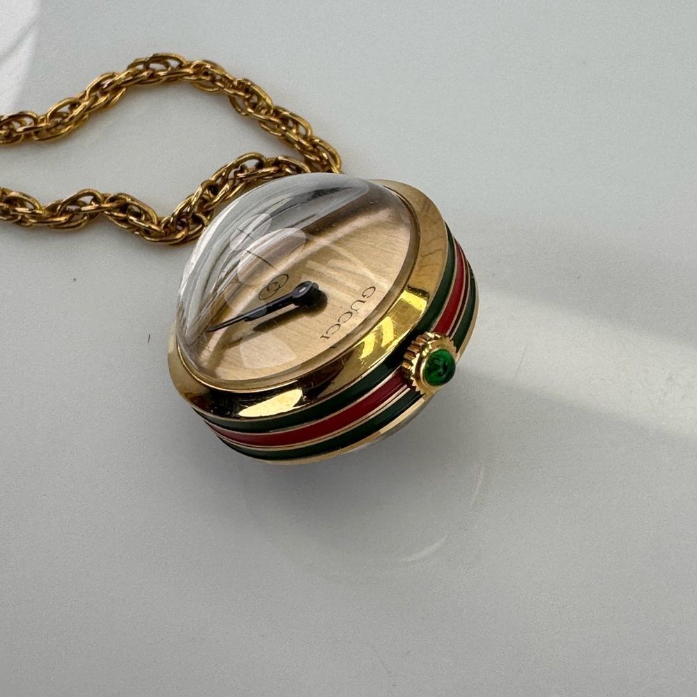 Vintage Gucci Hand-Wound Pendant Watch Necklace Red Green Enamel Swiss - Picture 5 of 9